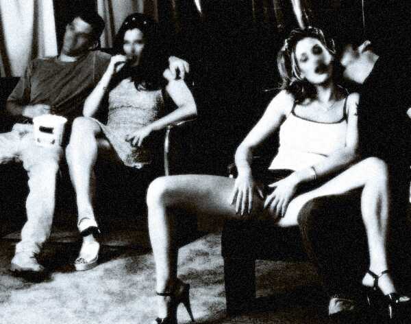 PreussenSEX kennt alle Sexkinos in Berlin. Besucherszene in einem Berliner Erotikkino