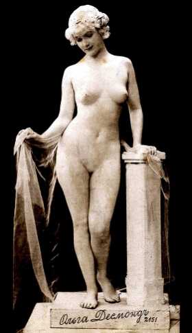 Die Ausdruckstänzerin Olga Desmond Eine zeitgenössischen russische Postkarte zeigt Olga Desmond