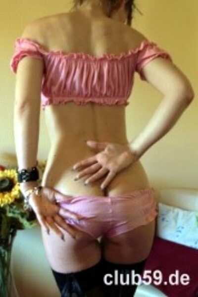 Hure Lilly in Dessous