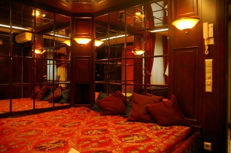 Foto von einem Liebeszimmer im Bordell Bel Ami in Berlin